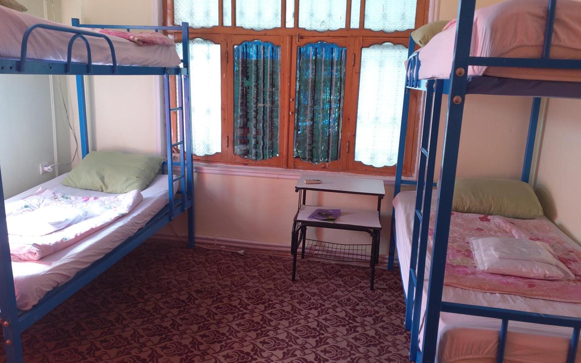 Canal Hostel Şǝki Kültér fotó