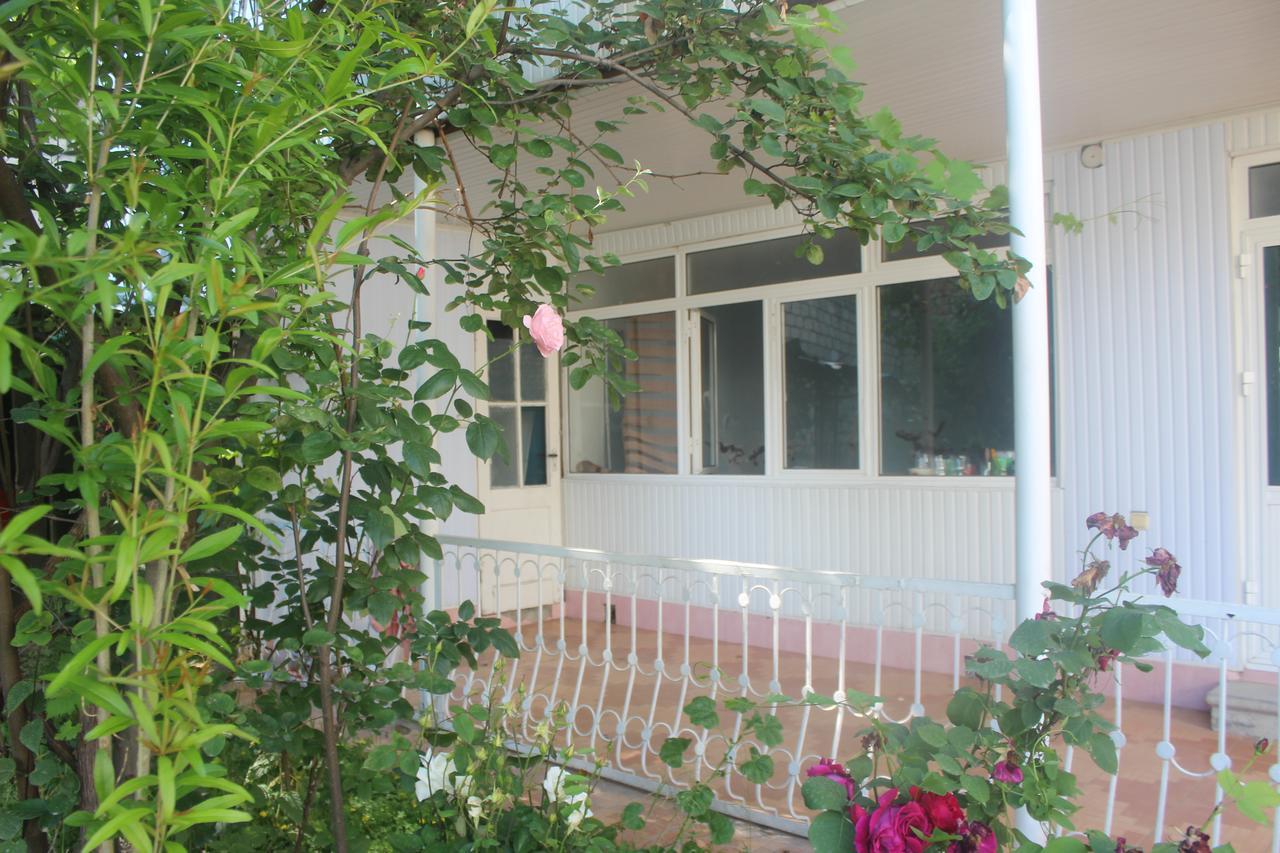 Canal Hostel Şǝki Kültér fotó