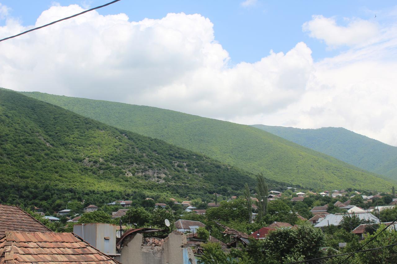 Canal Hostel Şǝki Kültér fotó