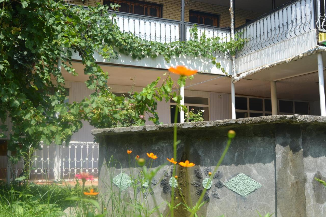 Canal Hostel Şǝki Kültér fotó