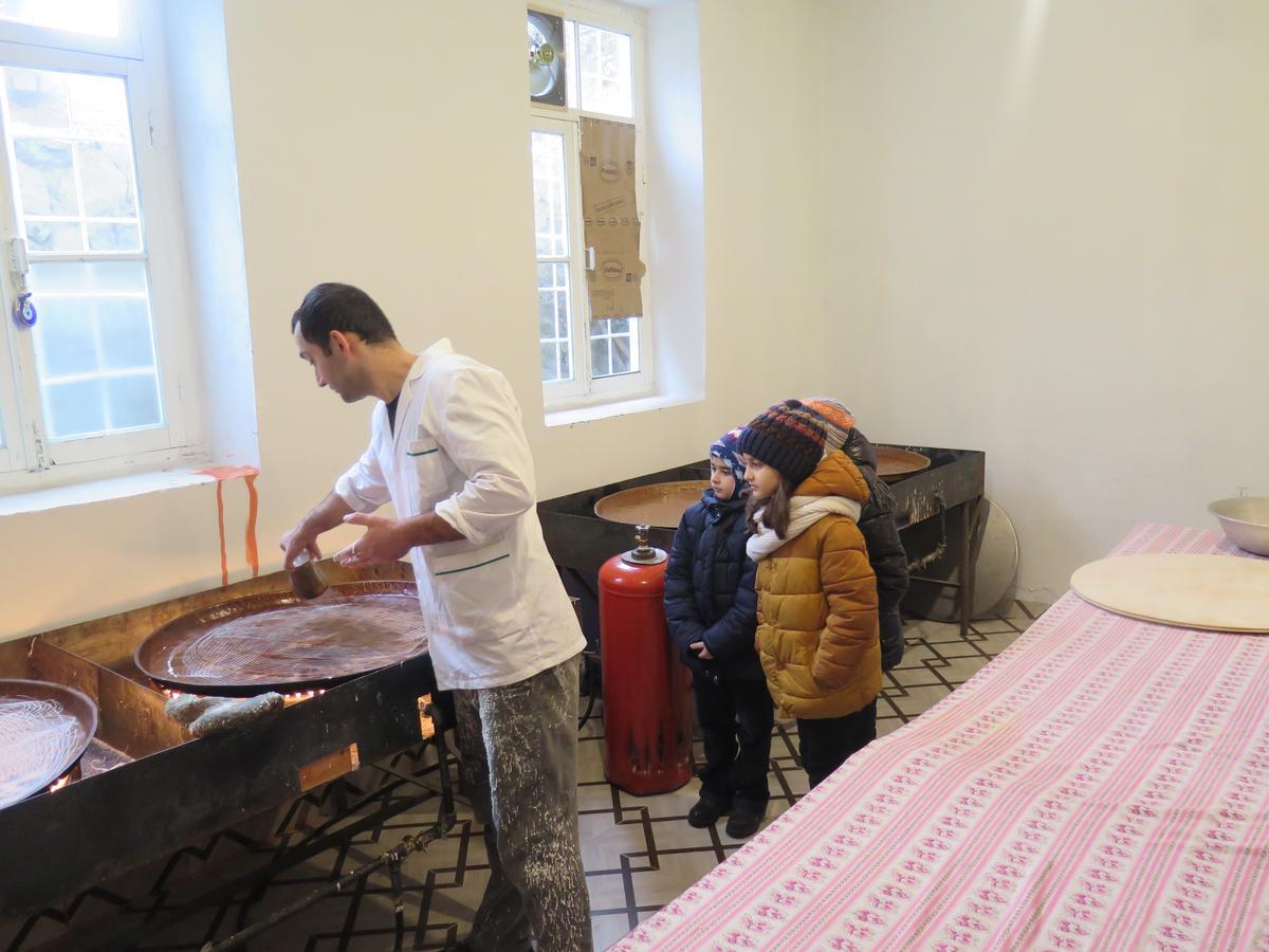 Canal Hostel Şǝki Kültér fotó