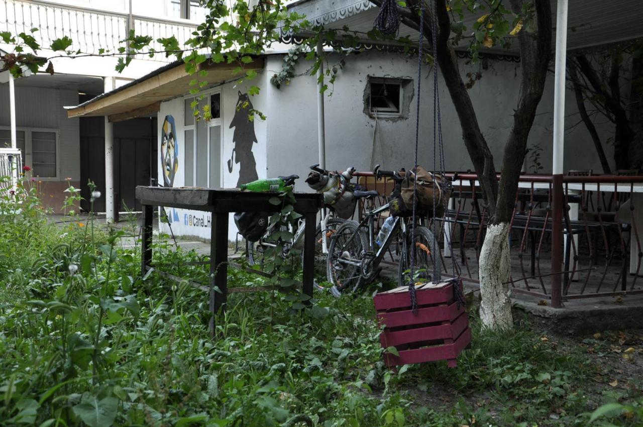 Canal Hostel Şǝki Kültér fotó